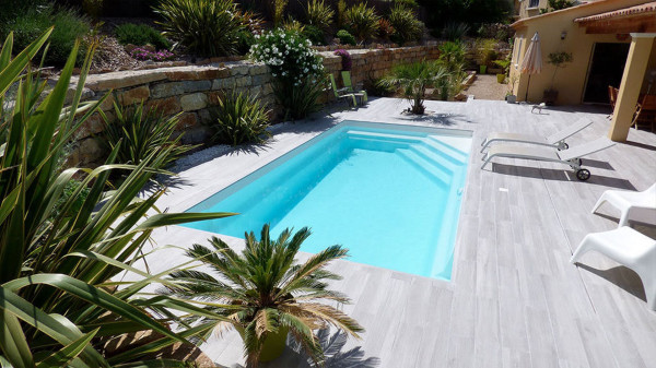 Piscine coque à Saint-Pair-sur-Mer