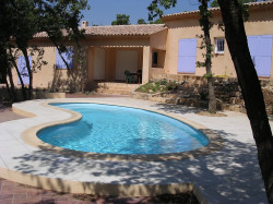 Quelle entreprise choisir pour une piscine enterrée  